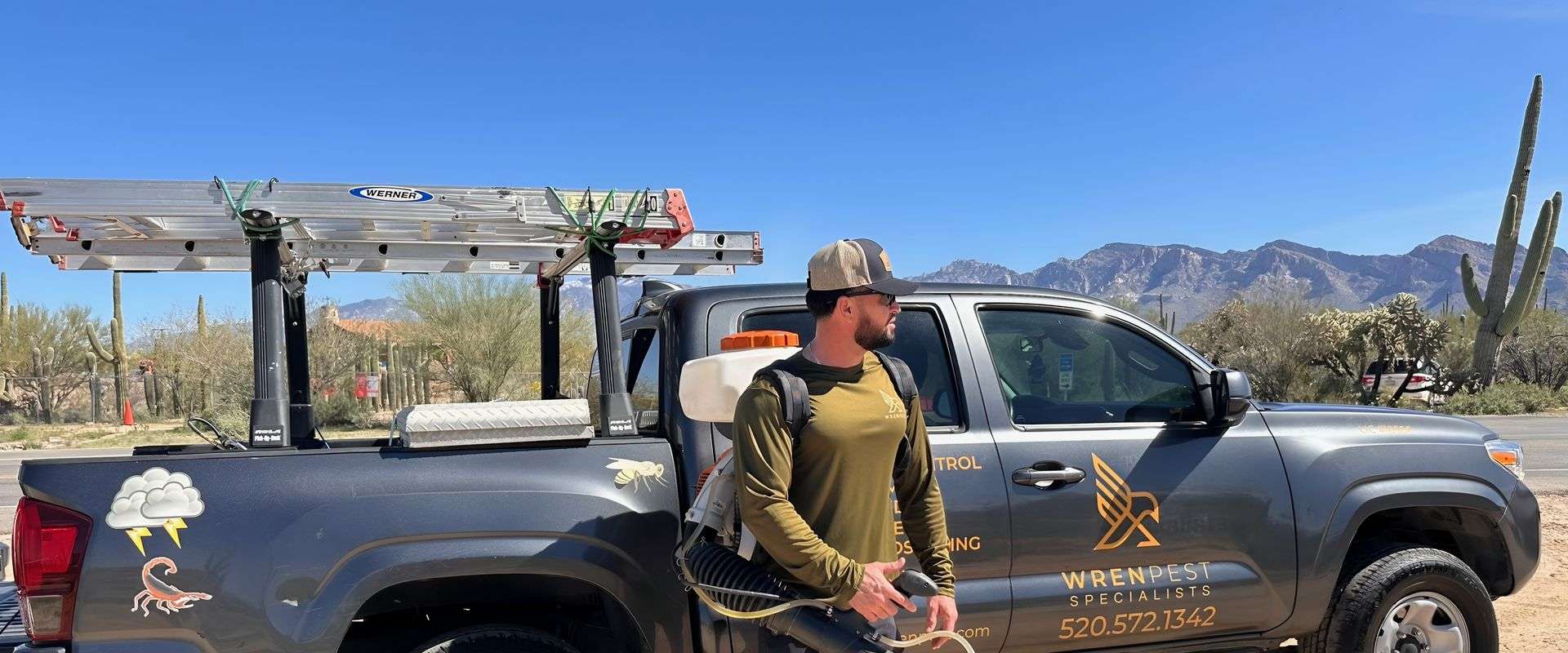 Wren Pest Specialists technician prepared for commercial pest control service